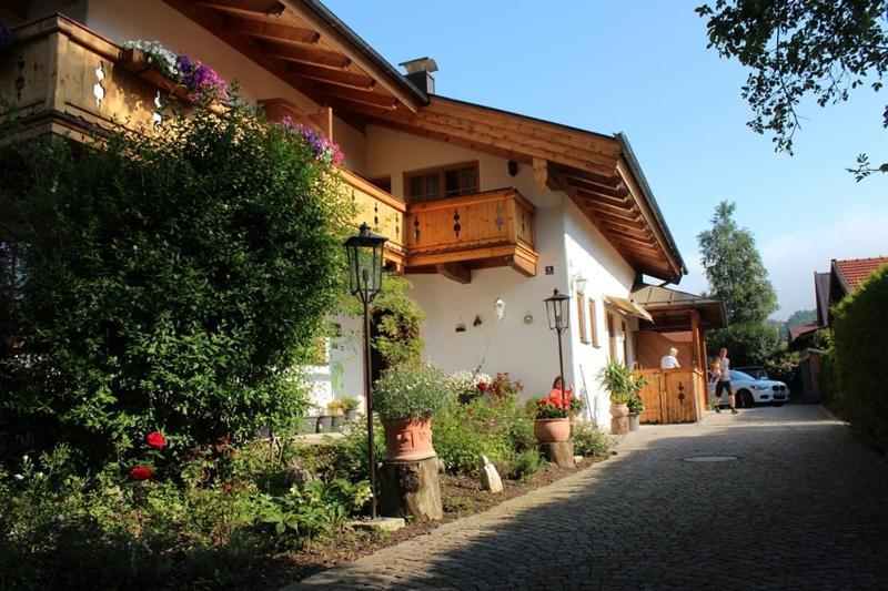 Appartementhaus Schirsner - Direkt Am See & Am Kurpark Schliersee Exterior foto